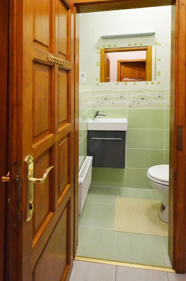 Bathory Apartman Lägenhet Eger 0*,